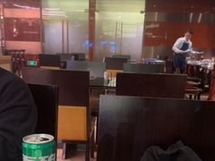-大中华希尔顿酒店-念自助餐·嗨啤·小龙虾