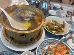 -汗腾格里·风味餐厅(新疆驻京办店)