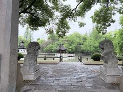 -汇龙潭