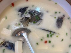-浔味·山屿湖·正宗淳牌全鱼宴老字号