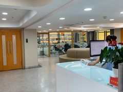 -大连何氏眼科医院