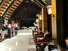 -三亚湾海居铂尔曼度假酒店