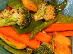 -MONICH牛排融合餐厅(和义大道购物中心店)