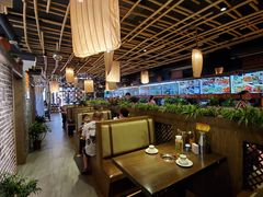 大堂-廖师傅大蒜炒腊肉(袁家岭店)