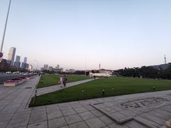 -大连人民广场