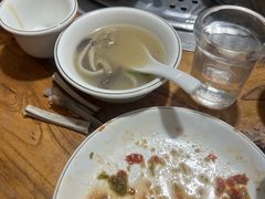 -牧民人家羊粪火自煮手把肉餐馆