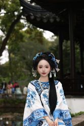 -一揽芳华汉服旗袍体验馆(拙政园店)