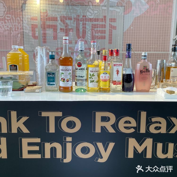 西溪银泰微醺节：用酒精拯救emo