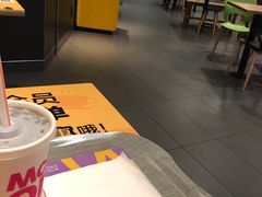 大堂-麦当劳(金山红星美凯龙DT店)