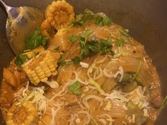 -山河屯铁锅炖·非遗铁锅炖(华强北店)