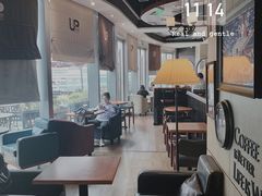 -西西弗书店&矢量咖啡(来福士广场店)