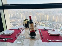 -锦厨国际自助餐厅 · 云端景观 (昆明索菲特大酒店)