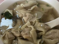 -周震馄饨