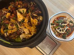 茶树菇香辣鸡煲-清真重庆巴爷香辣鸡煲(南小巷店)