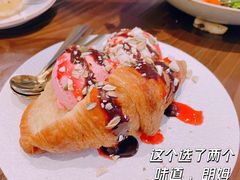 开心果味冰激凌-ALLORA意大利餐厅(丰盛里店)