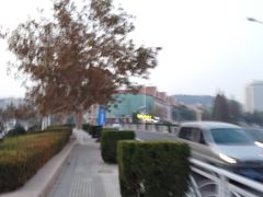 -汇泉广场