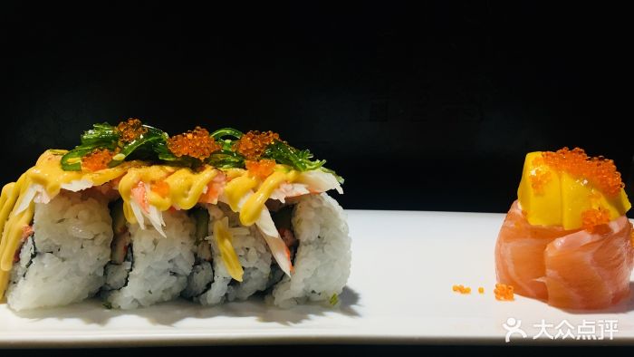 帝王蟹腿寿司卷