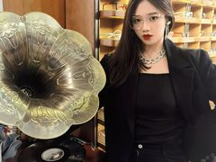 -肆兮眼镜·蔡司·徕卡战略合作店(大坪店)