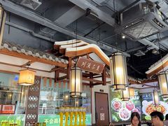 -川流不息·地道川菜·小龙虾(新松江路店)