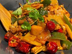 -风光老灶麻辣香锅(大成路翠微百货店)