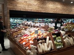 -七鲜超市(瑞虹天地太阳宫店)