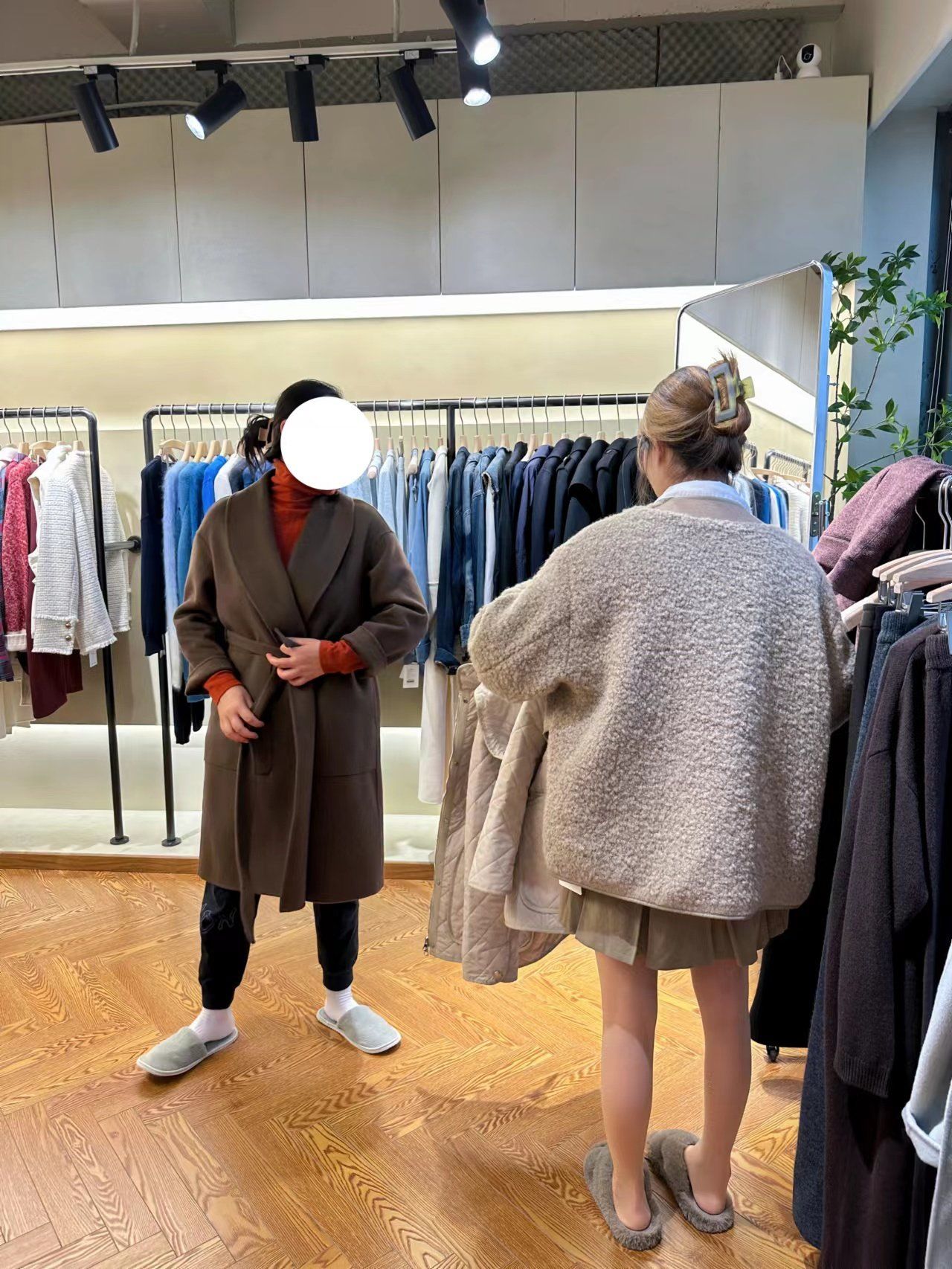 合肥服装店观察：从瑶海区批零枢纽到社区零售的供应链重构