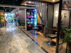 点击看大图 -Z.X HAIR SALON张新美业