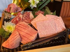 -铭牛烧肉·和牛海鲜自助(高新月牙湖店)