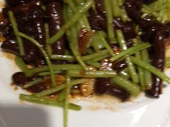红蘑蒿子杆-蠔友汇(皇姑店)