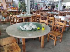 大堂-四川小胡子海鲜(丁村万人海鲜广场店)