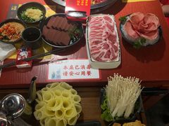 -谭鸭血老火锅(龙湖宝山天街店)