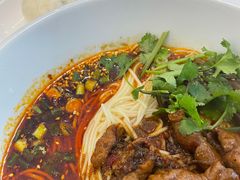 李与白肥肠面-李与白包子铺(桐梓林店)