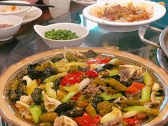 -老来福·非遗酸汤兔(凯旋路店)