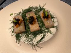 黄鰤鱼薄片-弦月窗LUNETTE BY AMANDA(复兴路店)