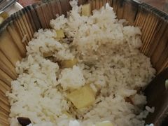 -石磨豆花家常菜·牦牛排土火锅