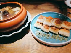 烤石屏豆腐-中8楼风尚云南菜(颐堤港店)