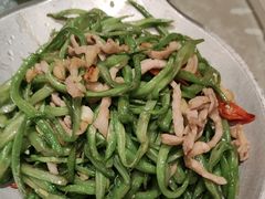 -海派美食·家宴海鲜青岛菜·石锅鲽鱼头(东方城店)