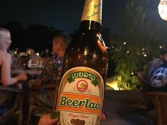 -乌托邦酒吧和餐厅