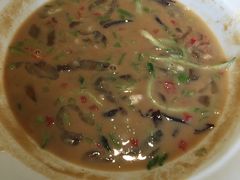 -马路边上·小海鲜烧烤(八一路店)