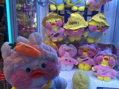 -爱玩嘉年华(龙湖杭州金沙天街店)
