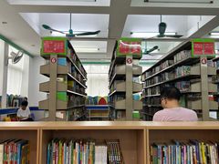 -荔湾区图书馆(周门馆)