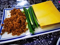 -八两八金·莱芜特色炒鸡(市南漳浦路店)