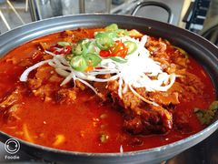 辛牛骨火锅-KCOOKING概念韩餐(世茂52+店)