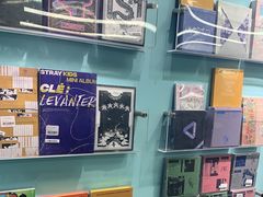 -Love Star追星馆(上海大悦城店)