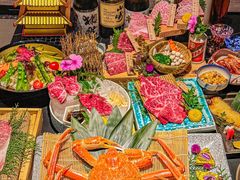 -山川小町·极番烧肉(新地假日广场店)