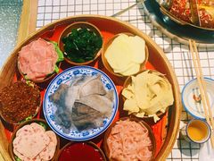 -董眼镜火锅(洪崖洞总店)