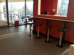大堂-麦当劳(百联西郊购物中心店)