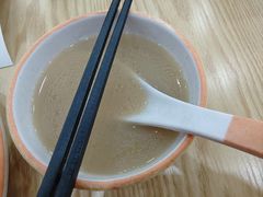 -瑞霖·隆江猪脚饭