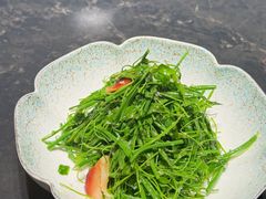 -虹潮荟·餐桌上的美食地理(太阳宫店)