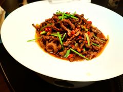-楚韵小镇·宜昌肥鱼(虹桥国际店)